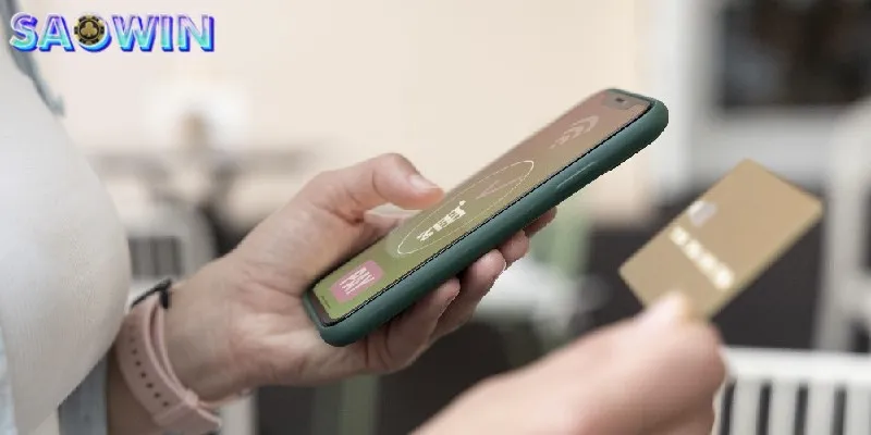 Giao dịch qua E-banking nhanh chóng